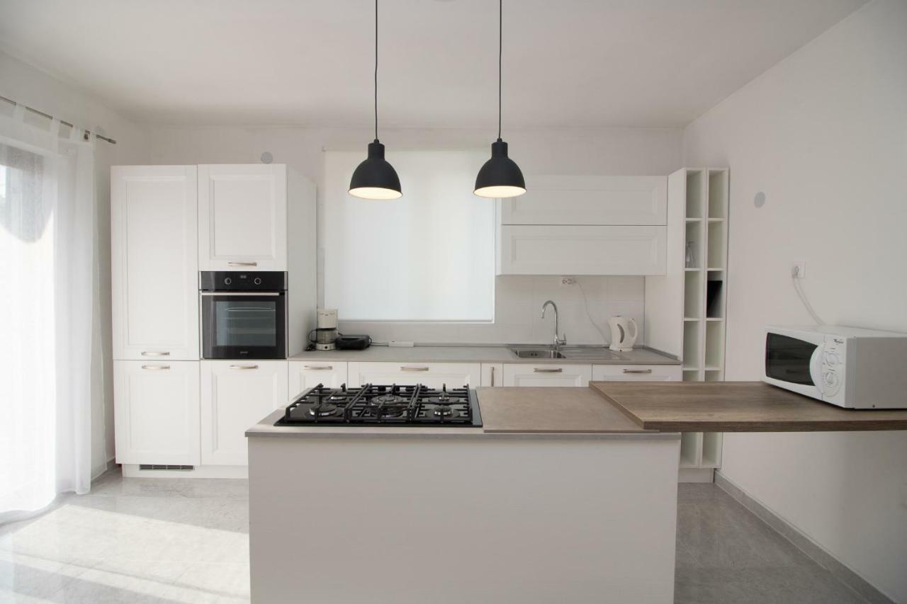 Apartment Beautiful Garden By Rent Istria بوريتش المظهر الخارجي الصورة